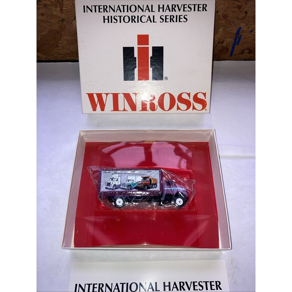 International Historical Series 10 1996 Winross Truck